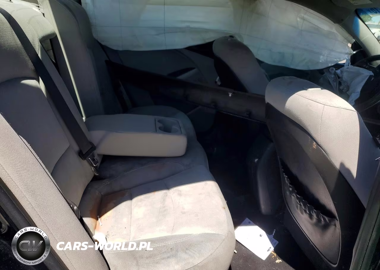 2012 Kia Optima Lx VIN:5XXGM4A71CG026129 - 10