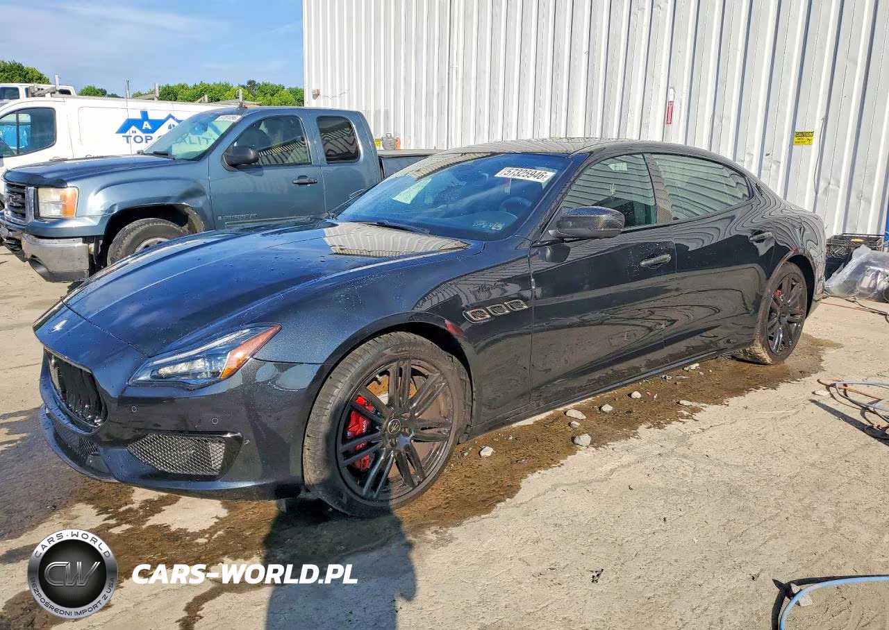 2023 Maserati Quattroporte Modena