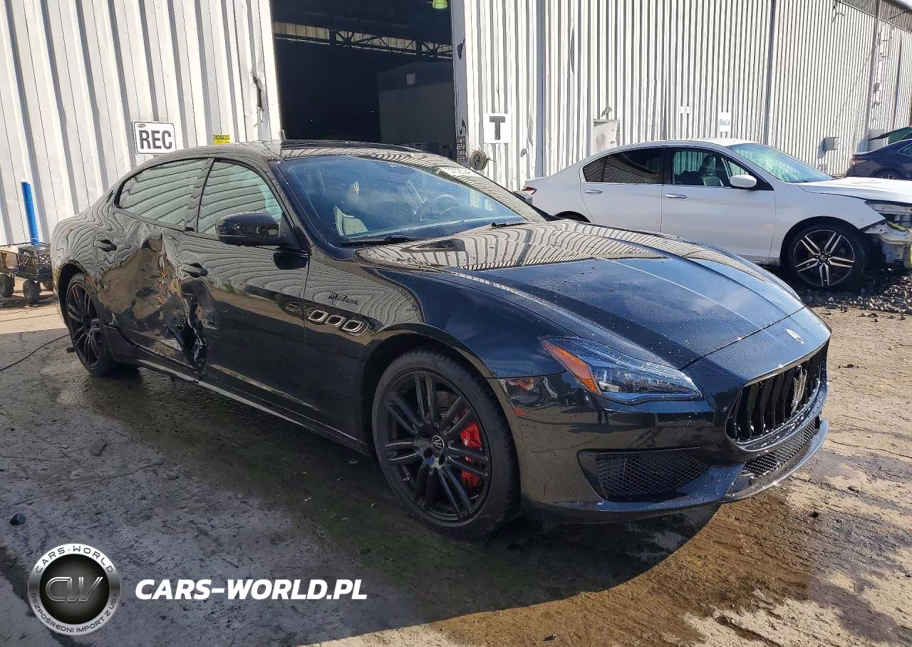 2023 Maserati Quattroporte Modena VIN:ZAM56YRMXPX422248 - 4