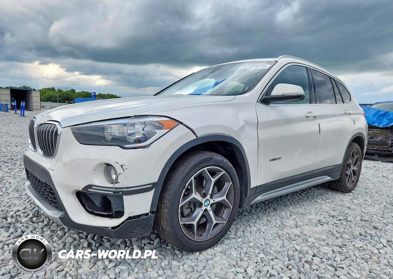 2018 BMW X1 xDrive28I VIN:WBXHT3C32J5K31622 - 1