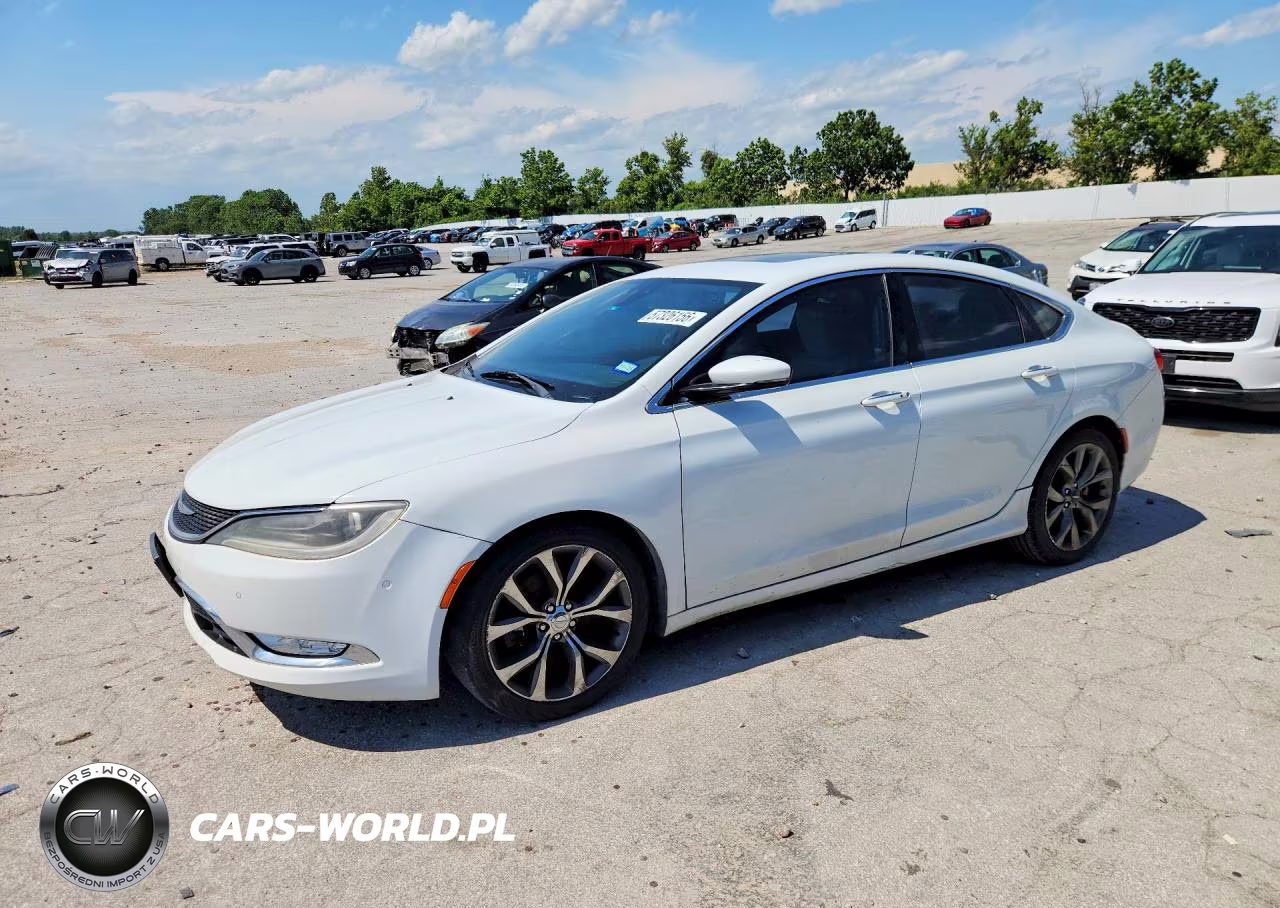 2015 Chrysler 200 C – zdjęcie 1 z 12