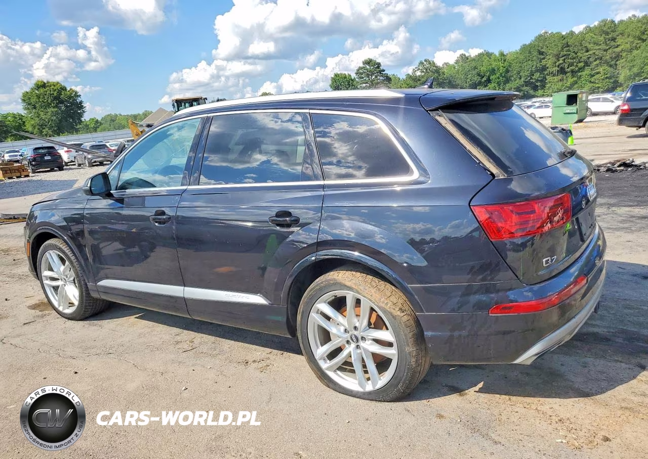 2018 Audi Q7 Prestige VIN:WA1VAAF7XJD041026 - 2