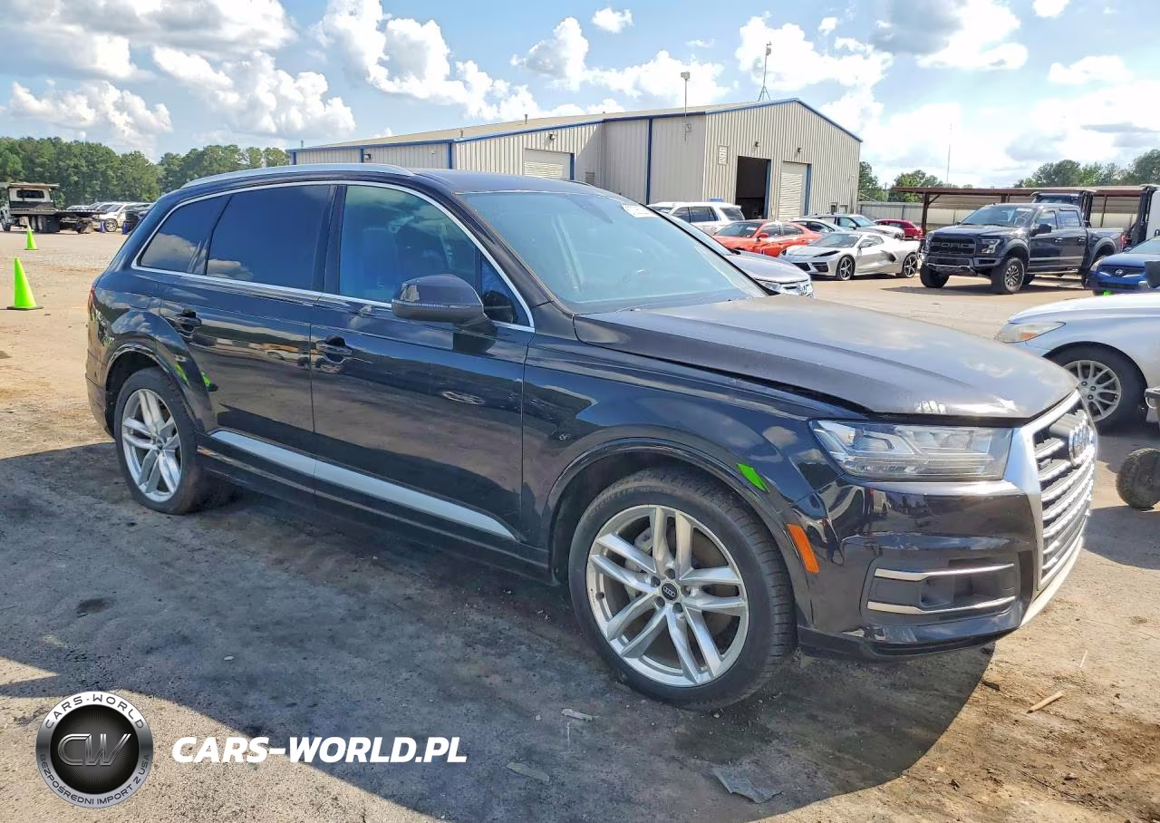 2018 Audi Q7 Prestige VIN:WA1VAAF7XJD041026 - 4