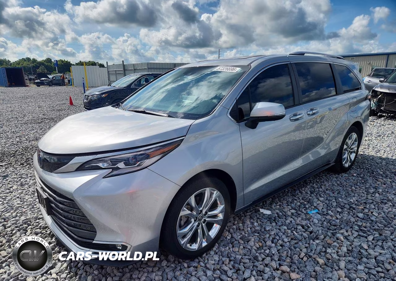 2023 Toyota Sienna Platinum 7-Passenger – zdjęcie 1 z 13