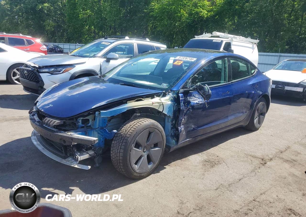 2023 Tesla Model 3 – zdjęcie 1 z 12