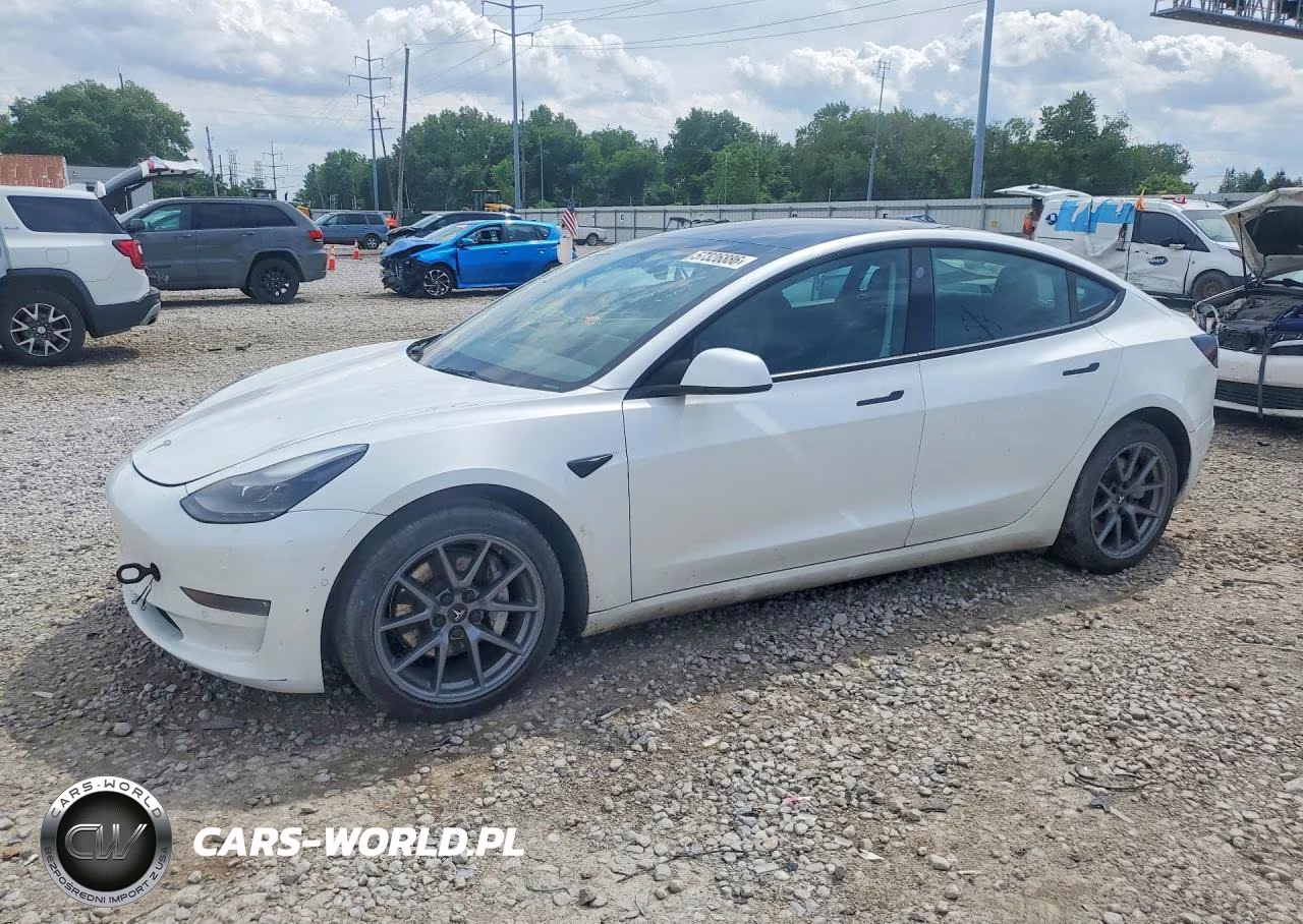 2022 Tesla Model 3 – zdjęcie 1 z 12