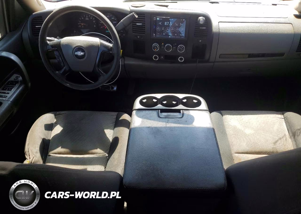 2008 Chevrolet Silverado C1500 VIN:2GCEC13C481135829 - 8