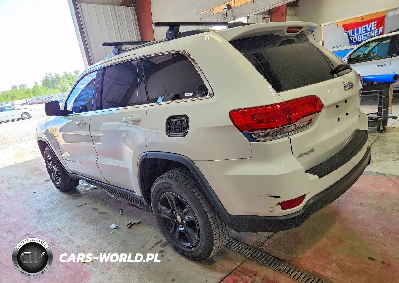2014 Jeep Grand Cherokee Laredo VIN:1C4RJFAG8EC458460 - 2