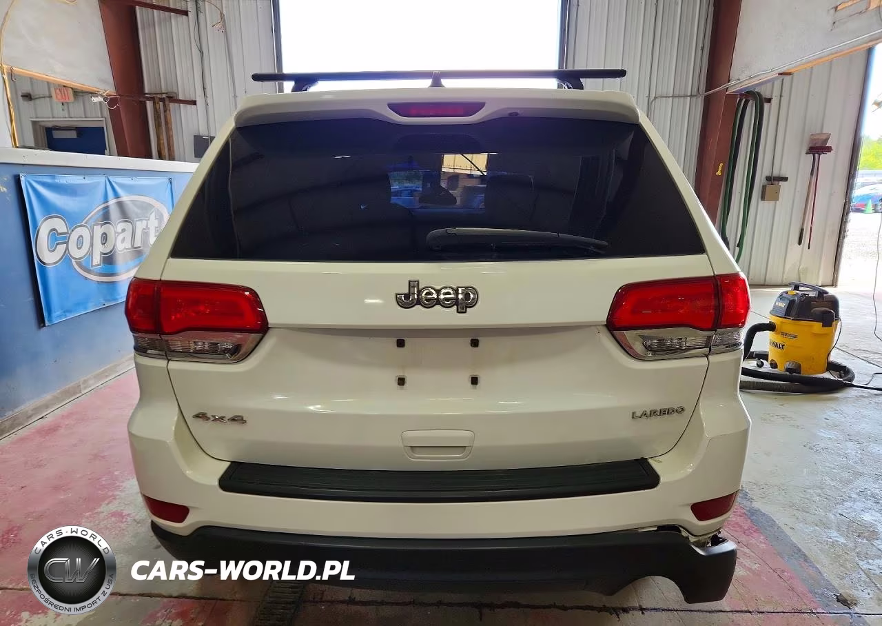 2014 Jeep Grand Cherokee Laredo VIN:1C4RJFAG8EC458460 - 6