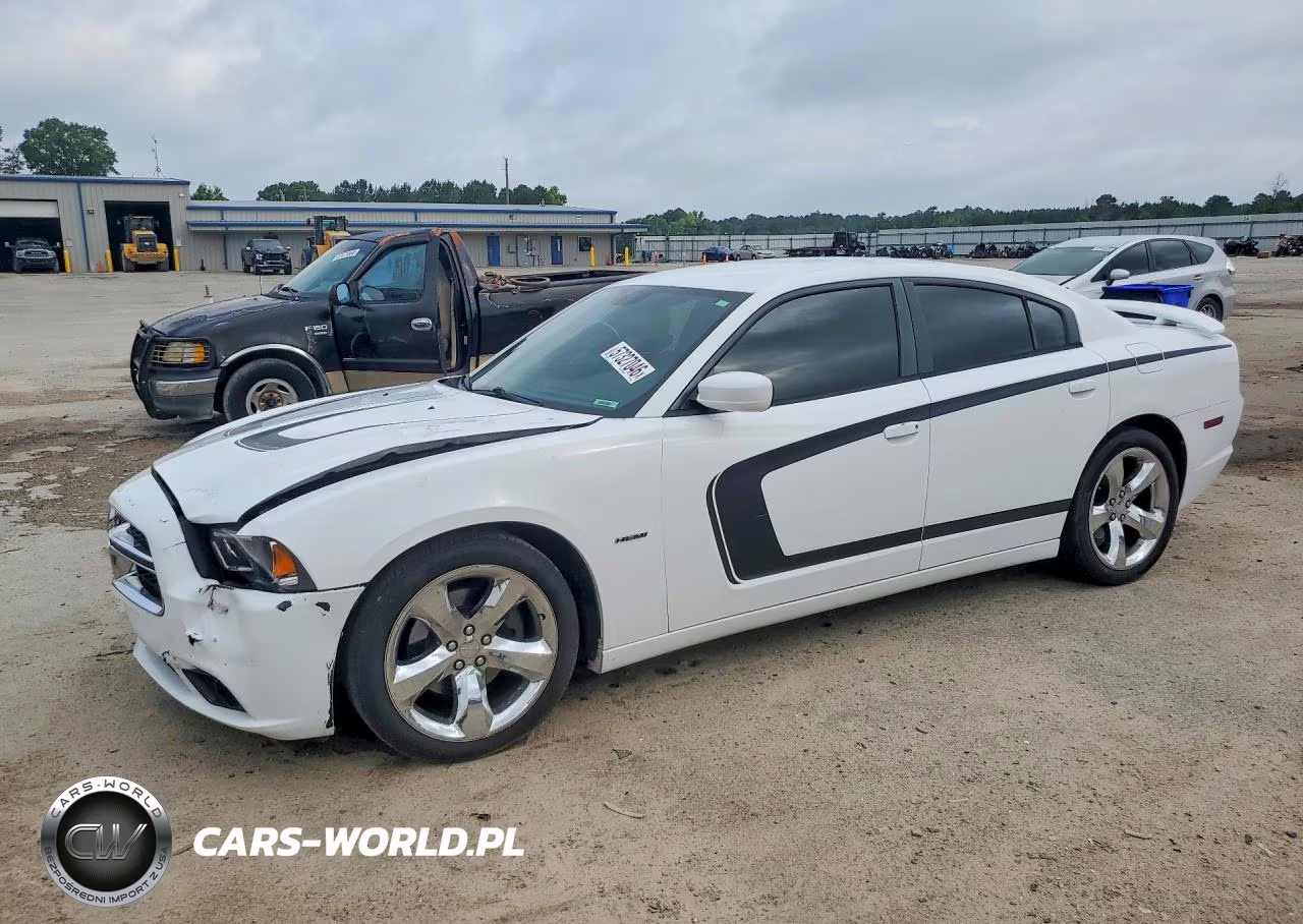 2014 Dodge Charger R – zdjęcie 1 z 12