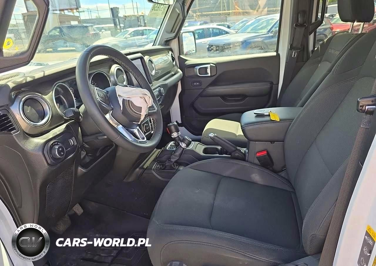 2023 Jeep Gladiator VIN:1C6HJTFG4PL533216 - 7