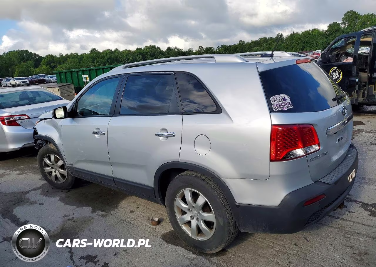 2013 Kia Sorento Lx VIN:5XYKTCA64DG343057 - 2