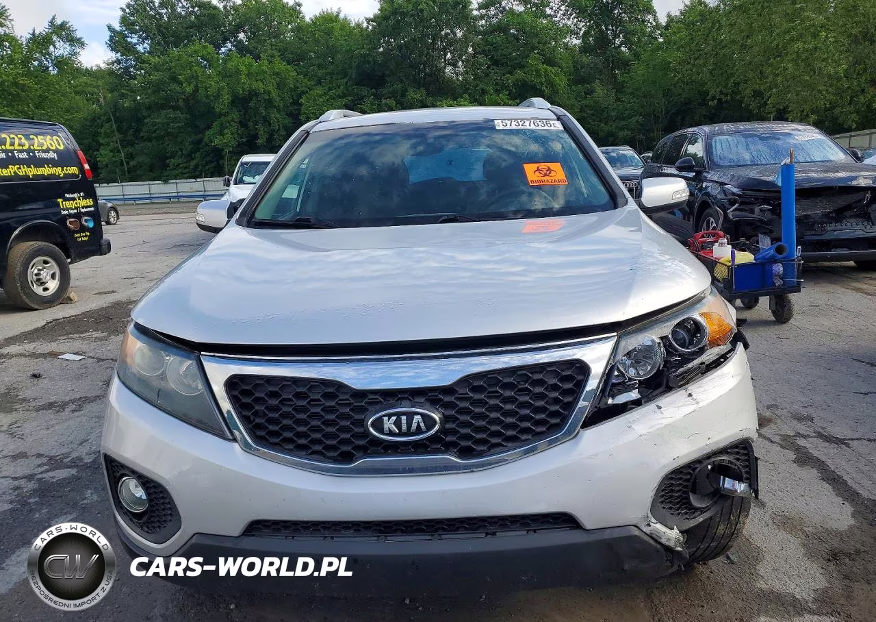 2013 Kia Sorento Lx VIN:5XYKTCA64DG343057 - 5
