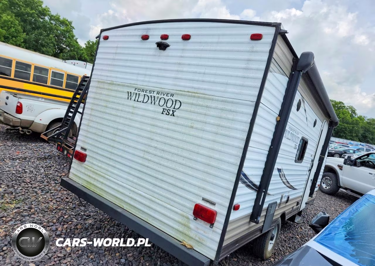 2017 Forest River Wildwood Camper VIN:4X4TWDV17H7356320 - 4