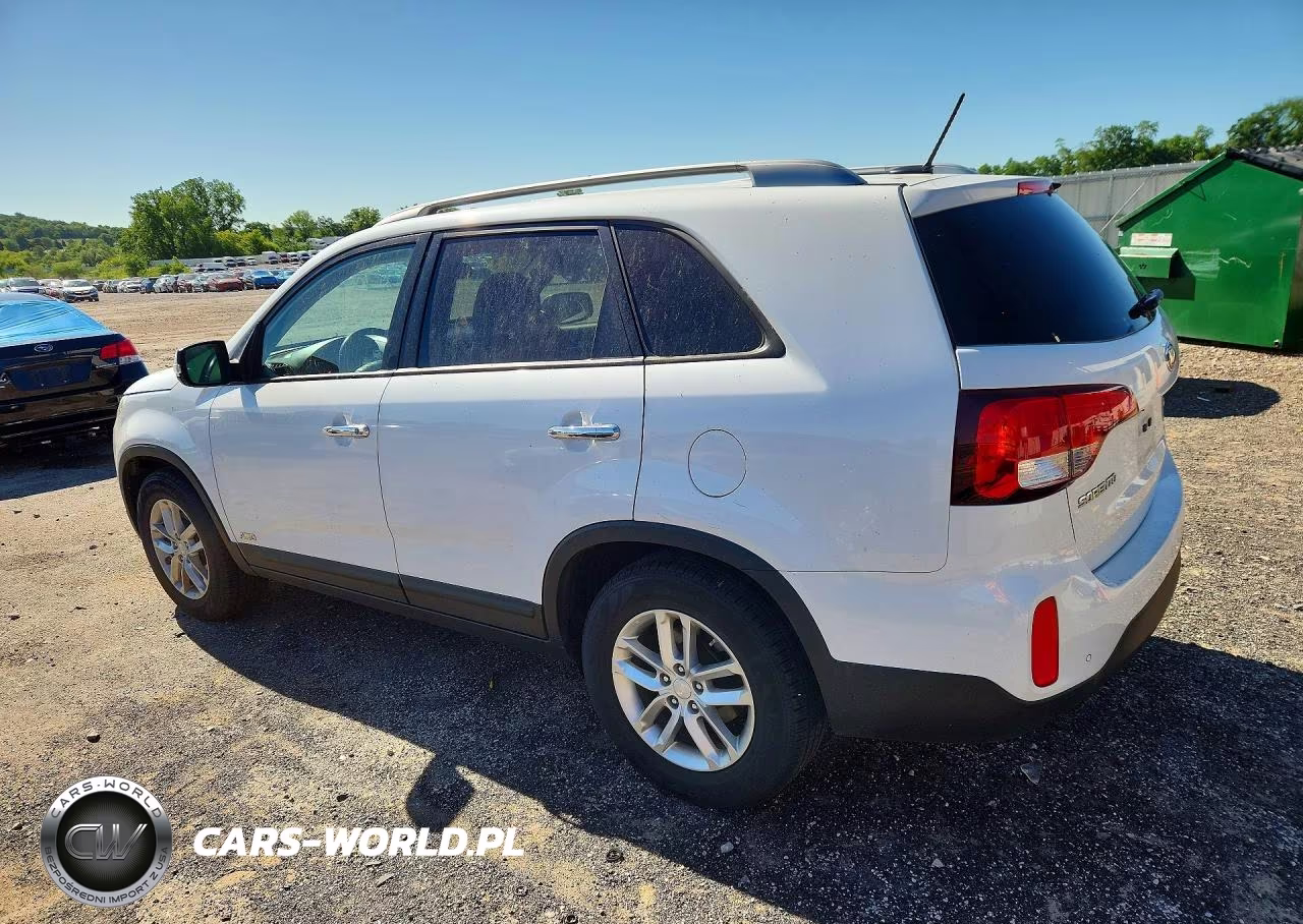 2015 Kia Sorento Lx VIN:5XYKTCA61FG636885 - 2
