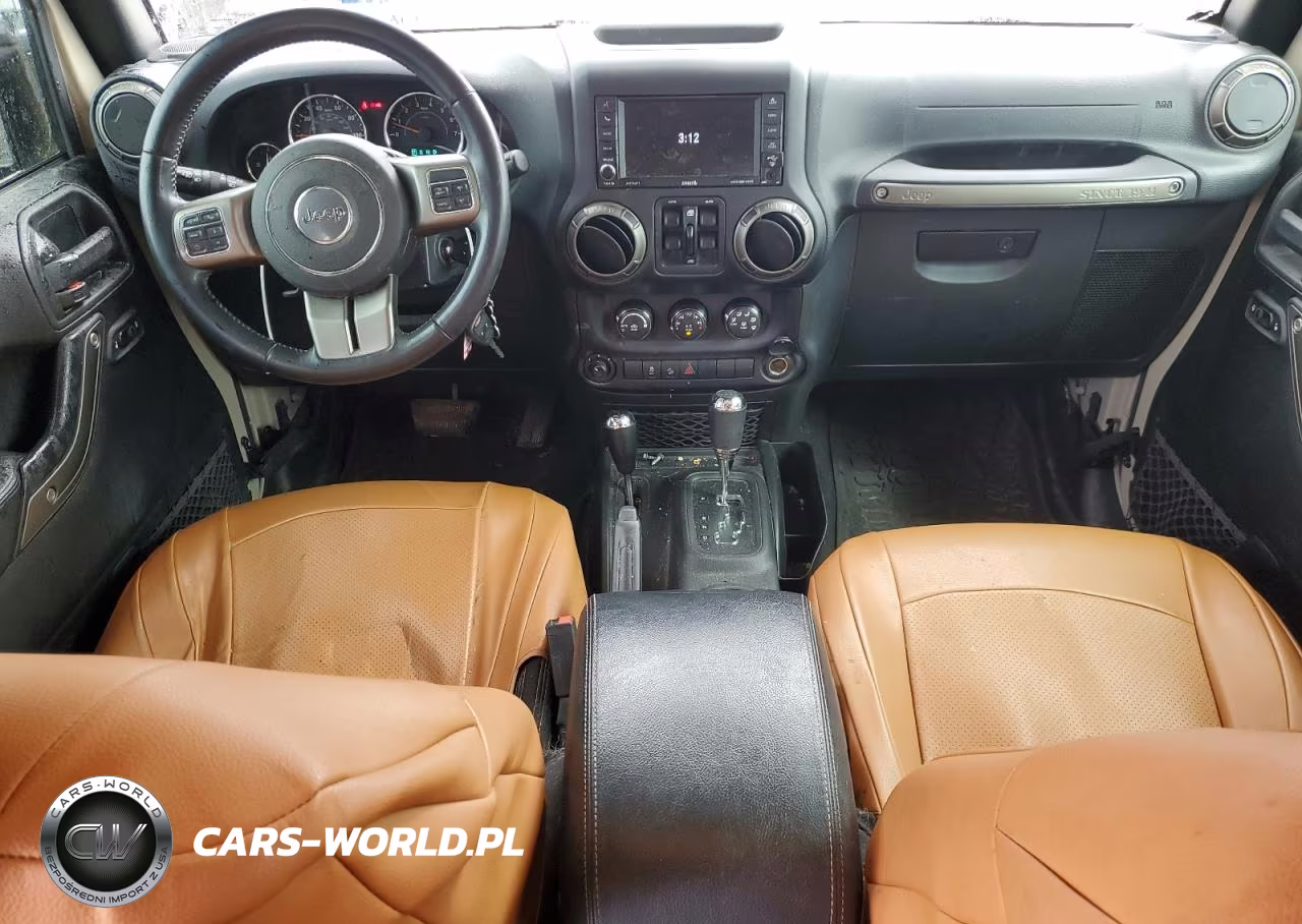2018 Jeep Wrangler Unlimited Sport VIN:1C4BJWDG7JL892456 - 8