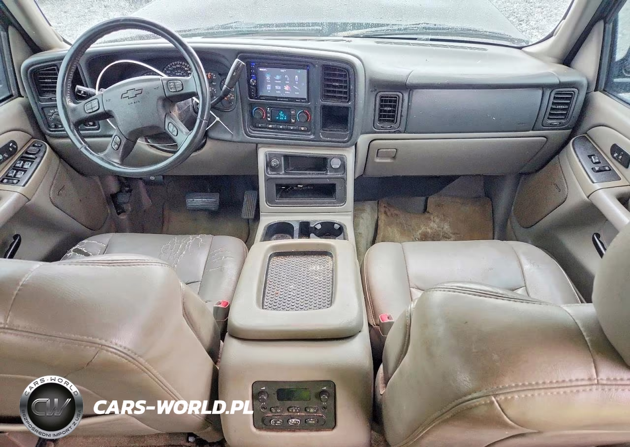 2005 Chevrolet Tahoe C1500 VIN:1GNEC13T05R102207 - 8
