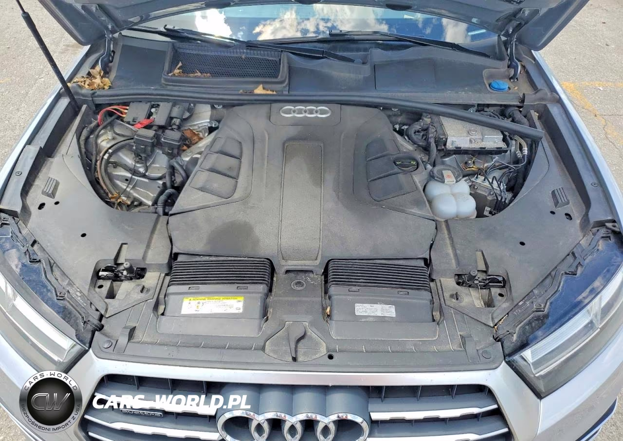 2019 Audi Q7 Premium Plus VIN:WA1LAAF74KD040155 - 12