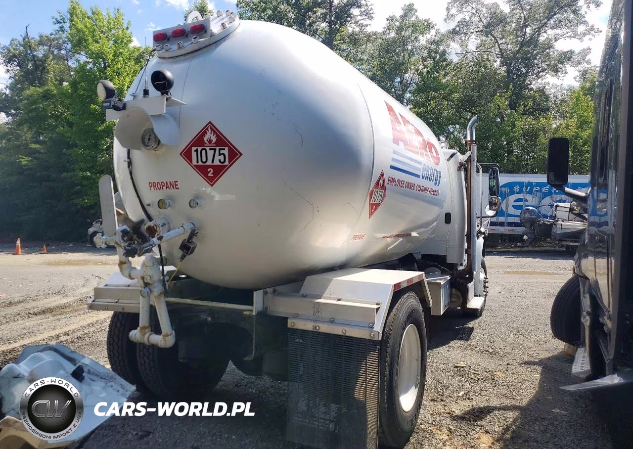 2012 Freightliner Business Class M2 Propane Delivery Truck VIN:1FVACXBS4CHBJ3515 - 4