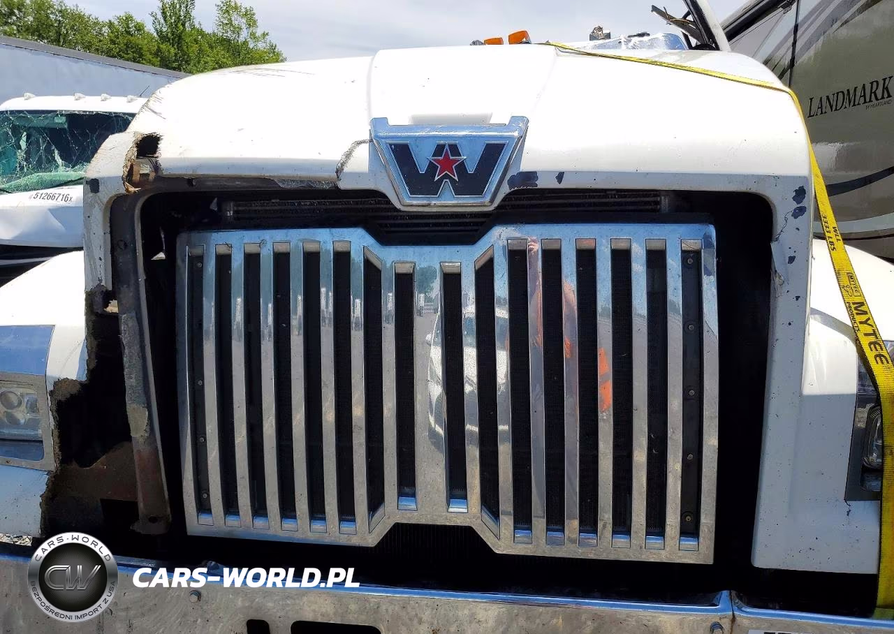 2015 Western Star 4700 Semi Truck VIN:5KJJAVDV9FLFZ8011 - 7
