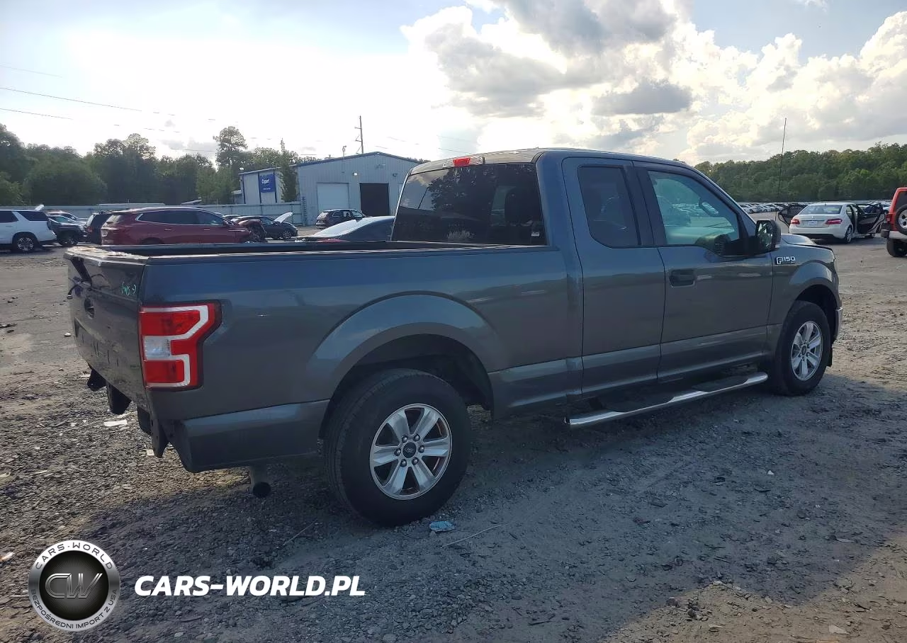 2018 Ford F150 Super Cab VIN:1FTEX1CP2JFA13167 - 3