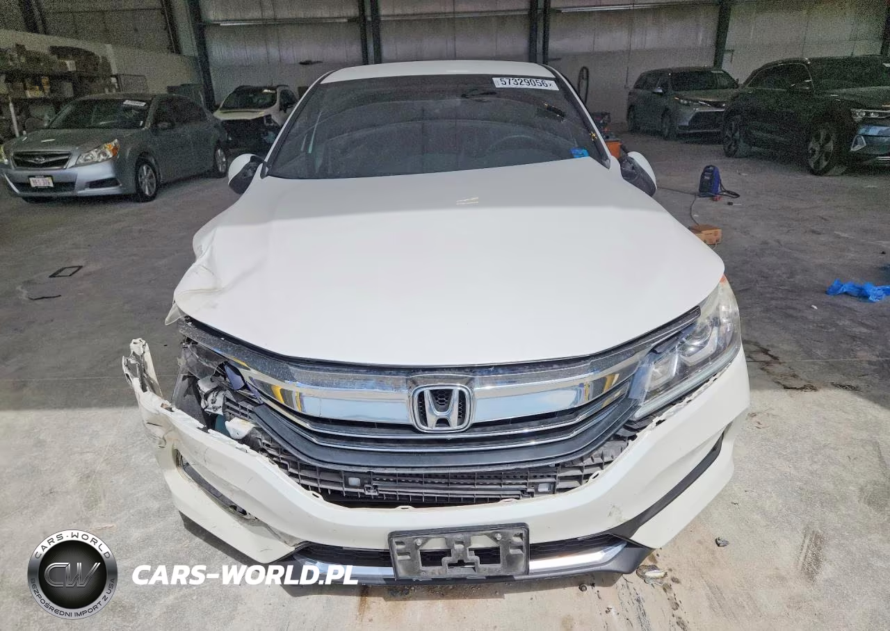 2017 Honda Accord Sport VIN:1HGCR2F52HA300115 - 5