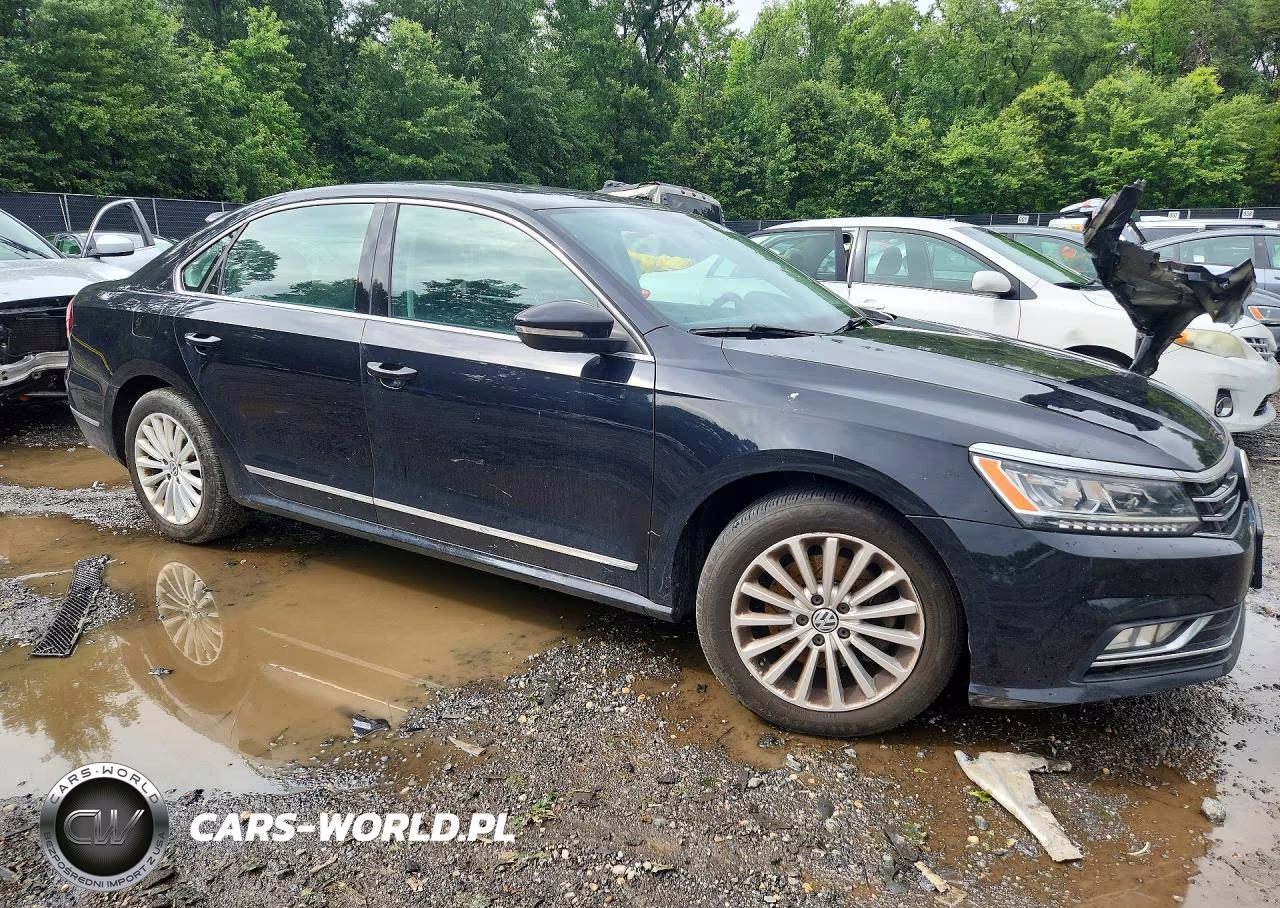 2017 Volkswagen Passat Se VIN:1VWBT7A32HC033624 - 4