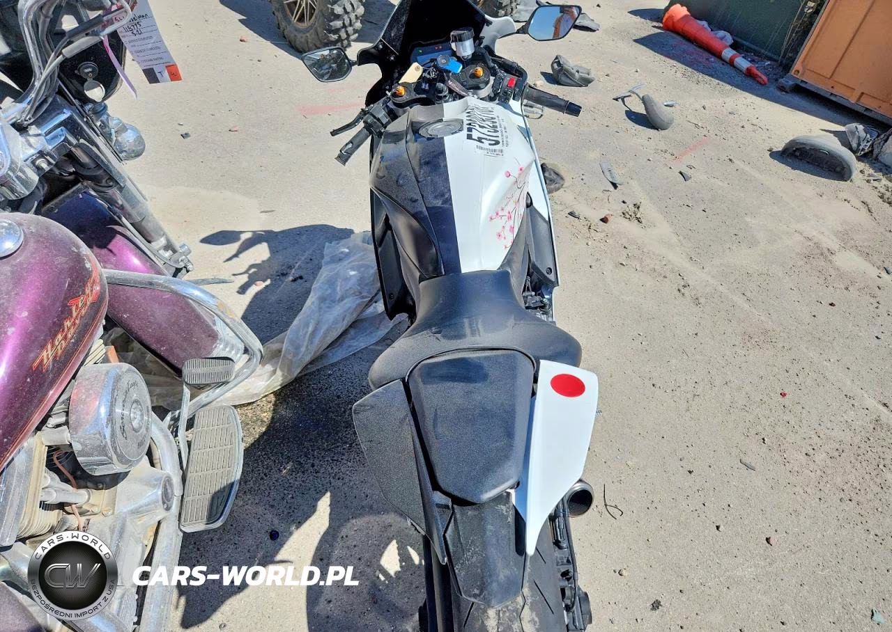 2025 Yamaha Yzfr7 VIN:JYARM38E3SA017008 - 6