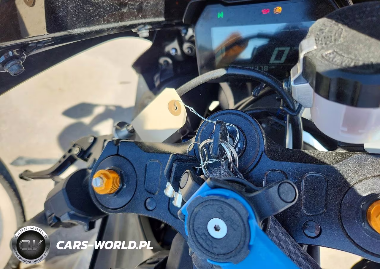 2025 Yamaha Yzfr7 VIN:JYARM38E3SA017008 - 8