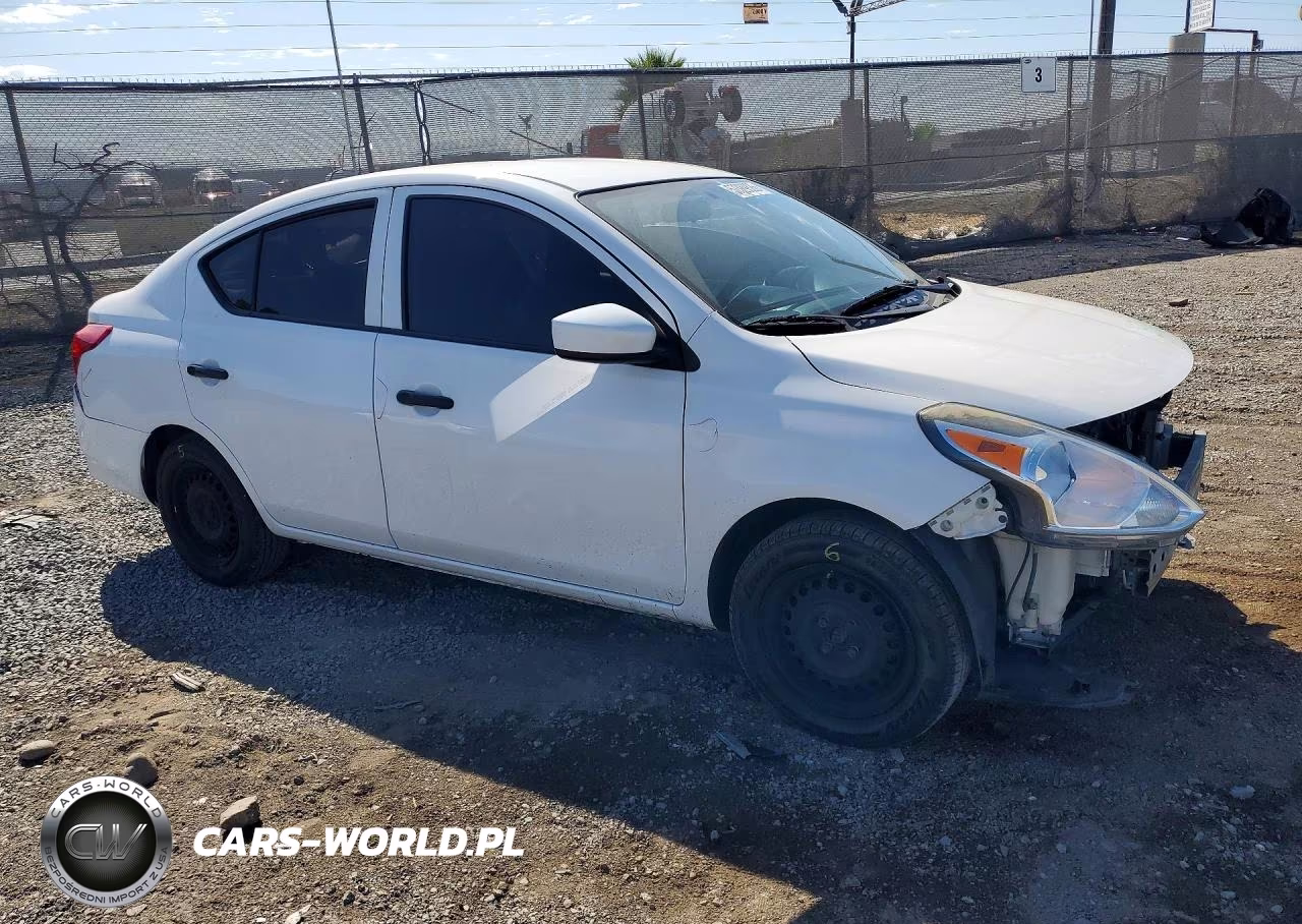 2016 Nissan Versa 1.6 S VIN:3N1CN7AP7GL833068 - 4