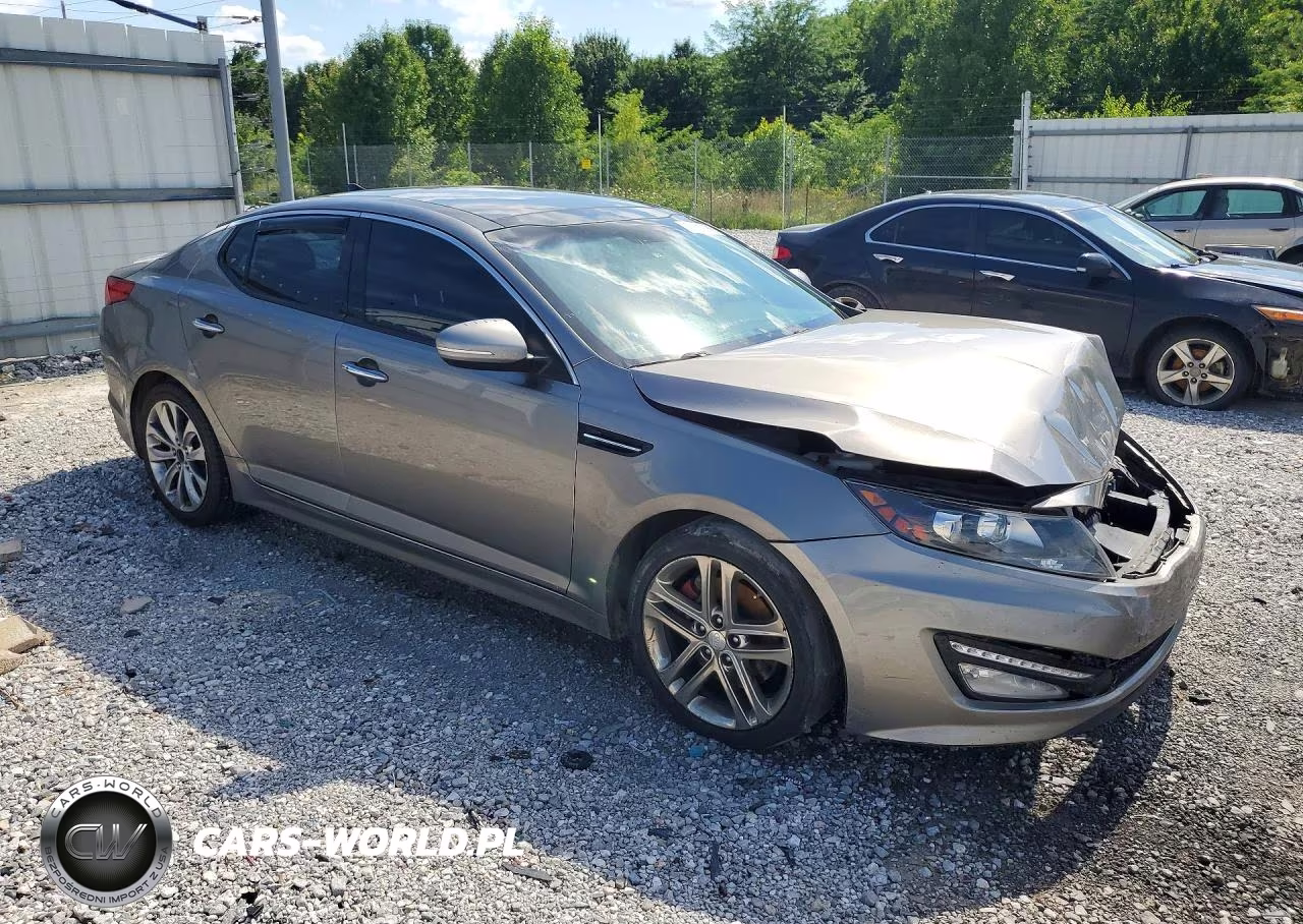 2013 Kia Optima VIN:5XXGR4A63DG199094 - 4