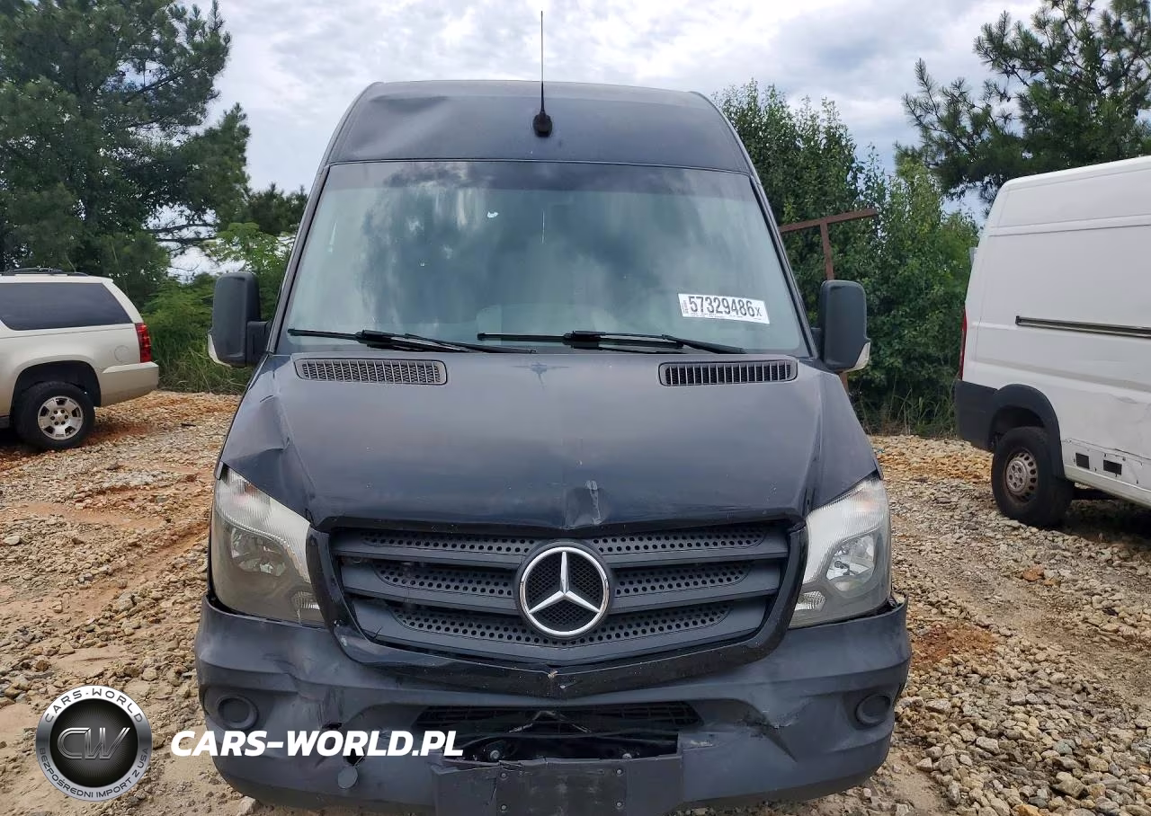 2018 Mercedes-Benz Sprinter 2500 VIN:WD3PE7CDXJP616878 - 5