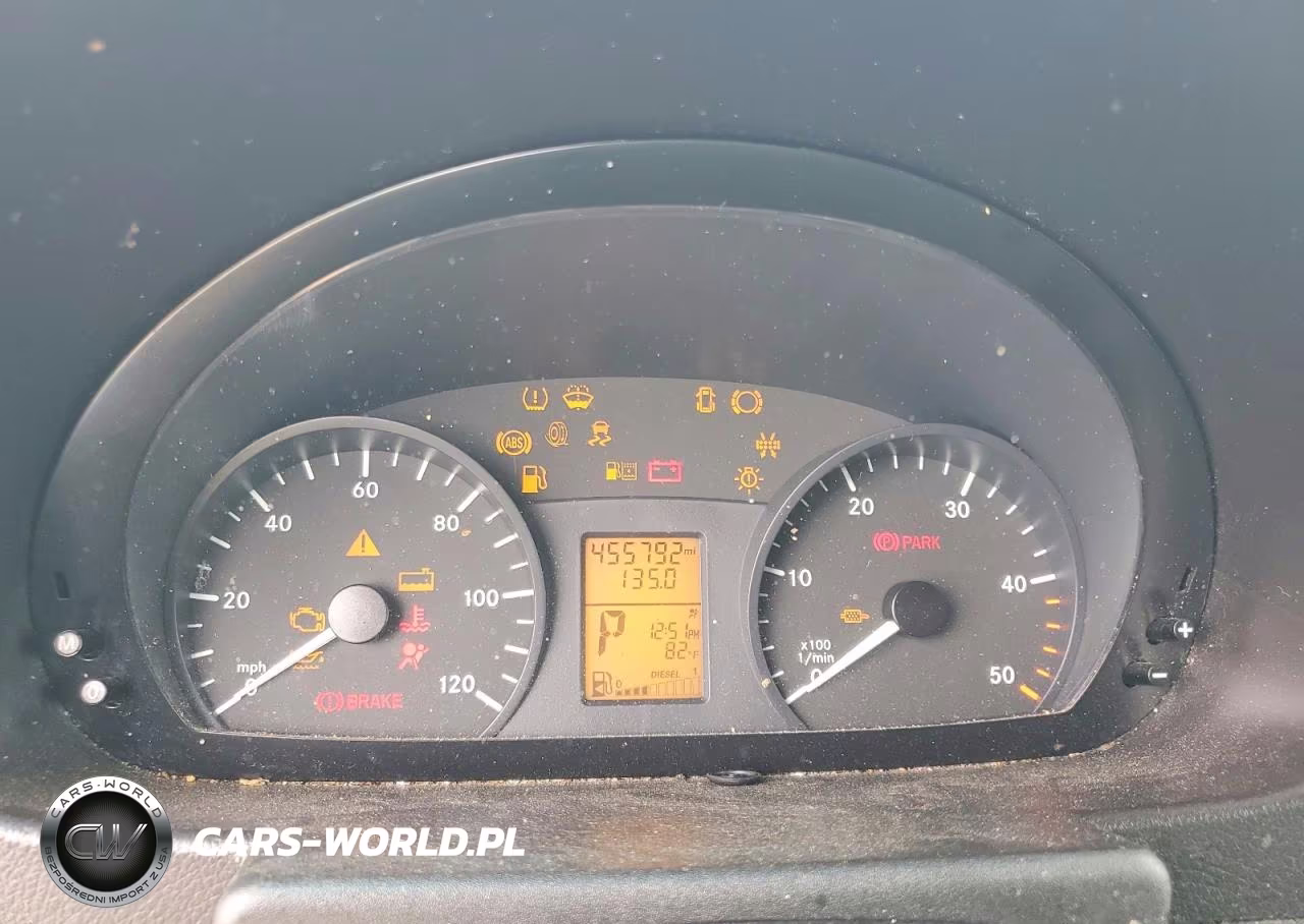 2018 Mercedes-Benz Sprinter 2500 VIN:WD3PE7CDXJP616878 - 9