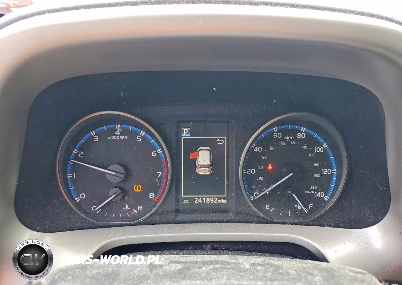 2017 Toyota Rav4 Le VIN:2T3ZFREVXHW330508 - 9