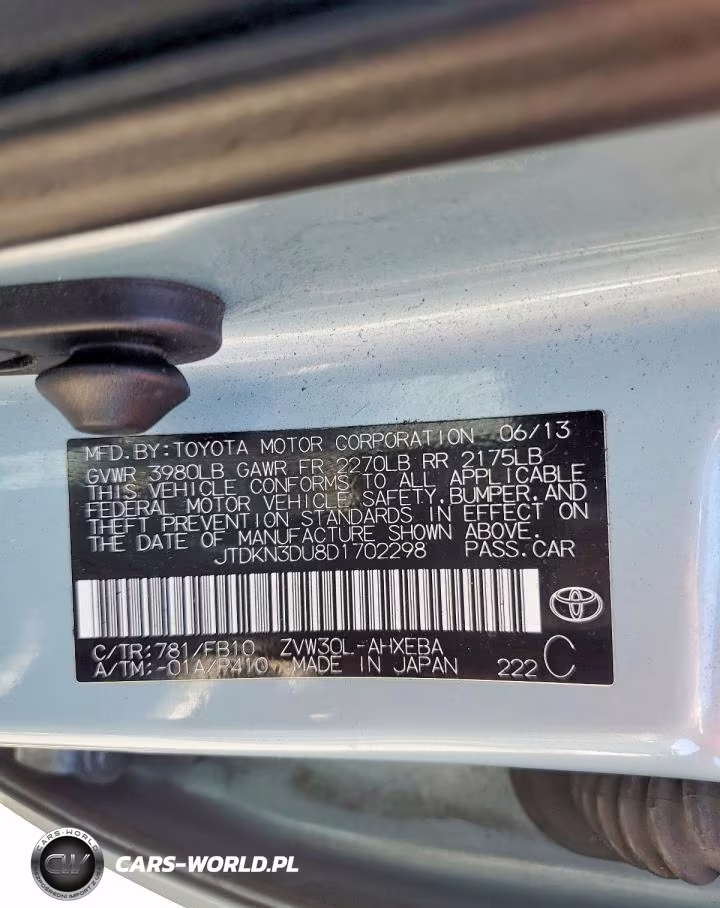 2013 Toyota Prius Two VIN:JTDKN3DU8D1702298 - 12