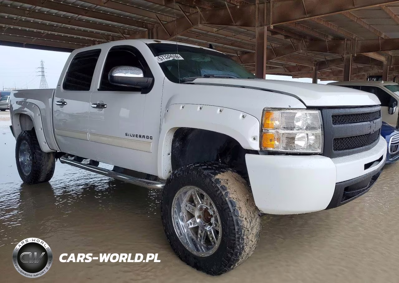 2011 Chevrolet Silverado C1500 Ls VIN:3GCPCREA1BG217308 - 4