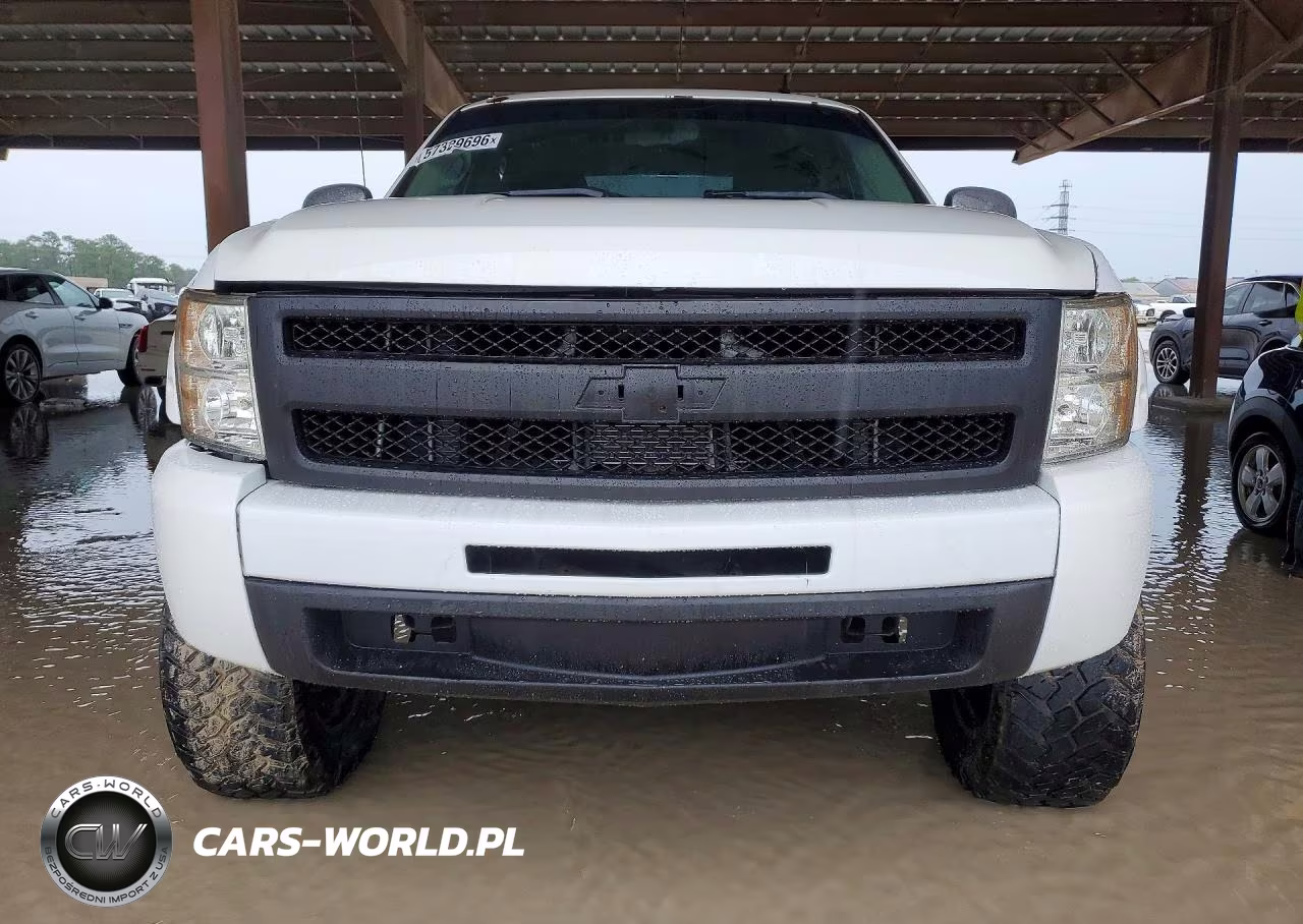 2011 Chevrolet Silverado C1500 Ls VIN:3GCPCREA1BG217308 - 5