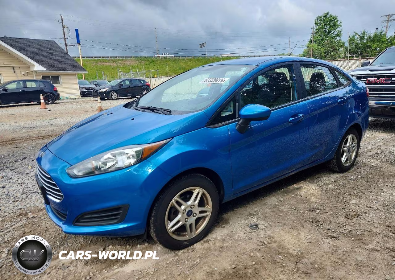 2017 Ford Fiesta Se – zdjęcie 1 z 12