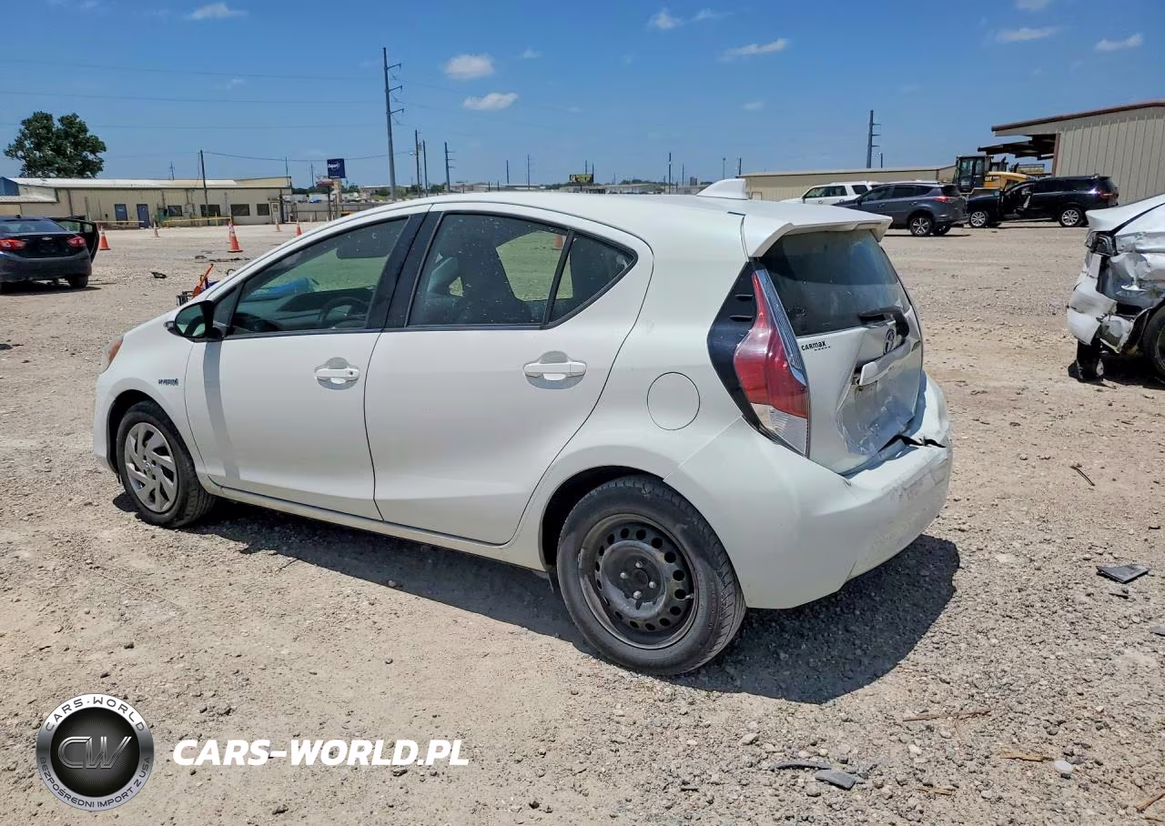2015 Toyota Prius C One VIN:JTDKDTB3XF1102608 - 2