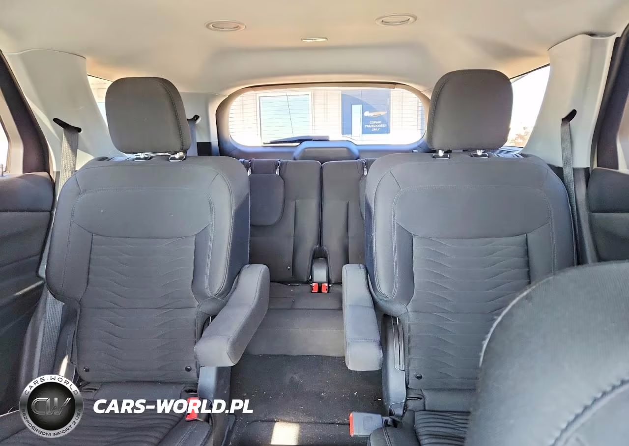 2020 Ford Explorer Xlt VIN:1FMSK8DH7LGC97535 - 10