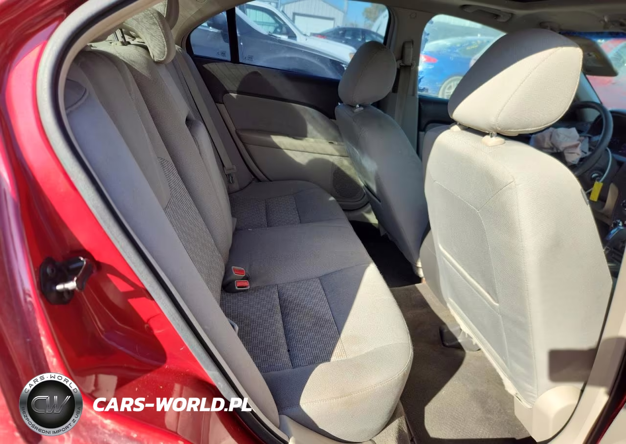 2012 Ford Fusion Se VIN:3FAHP0HA0CR181011 - 10