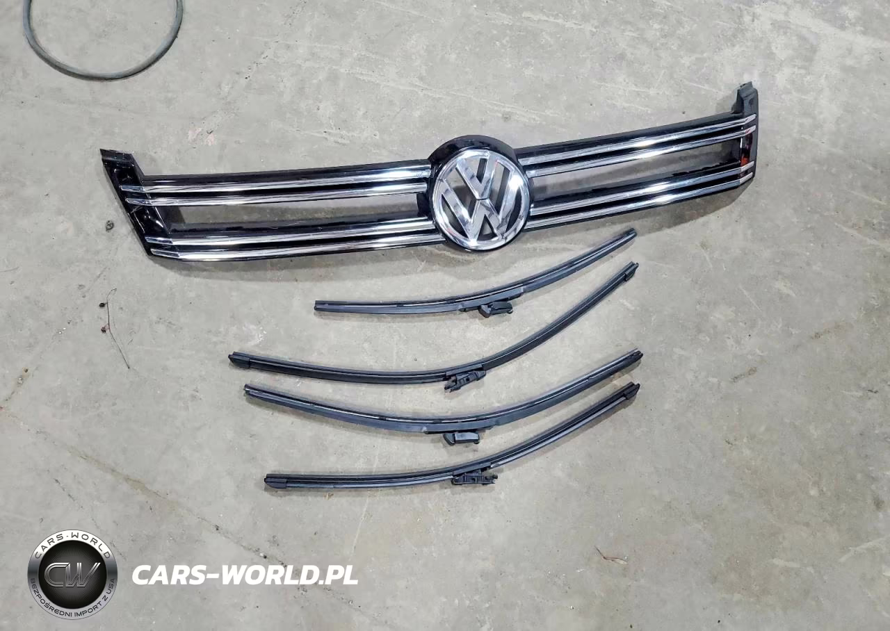 2017 Volkswagen Tiguan Sport VIN:WVGUV7AX7HK022516 - 13