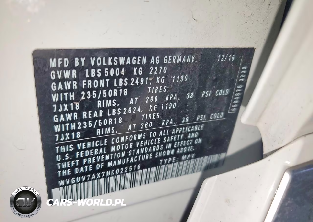 2017 Volkswagen Tiguan Sport VIN:WVGUV7AX7HK022516 - 14