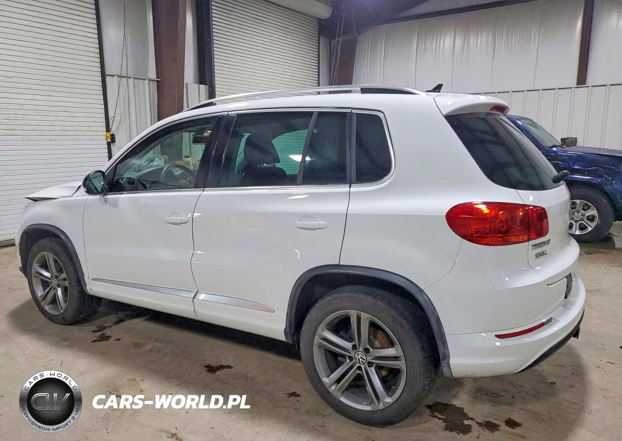 2017 Volkswagen Tiguan Sport VIN:WVGUV7AX7HK022516 - 2