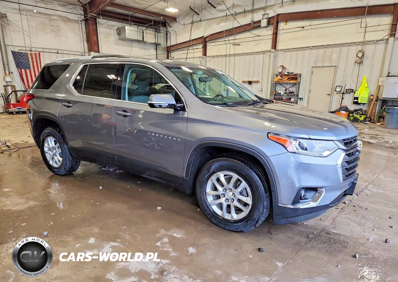 2018 Chevrolet Traverse Lt VIN:1GNEVGKW0JJ250360 - 4