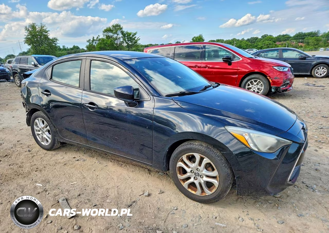 2016 Scion Ia Base VIN:3MYDLBZVXGY113670 - 4
