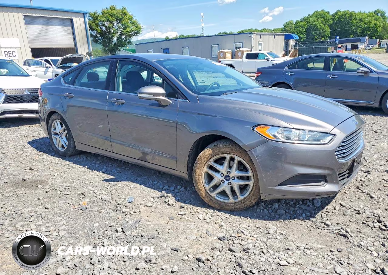 2014 Ford Fusion Se VIN:1FA6P0H76E5390819 - 4