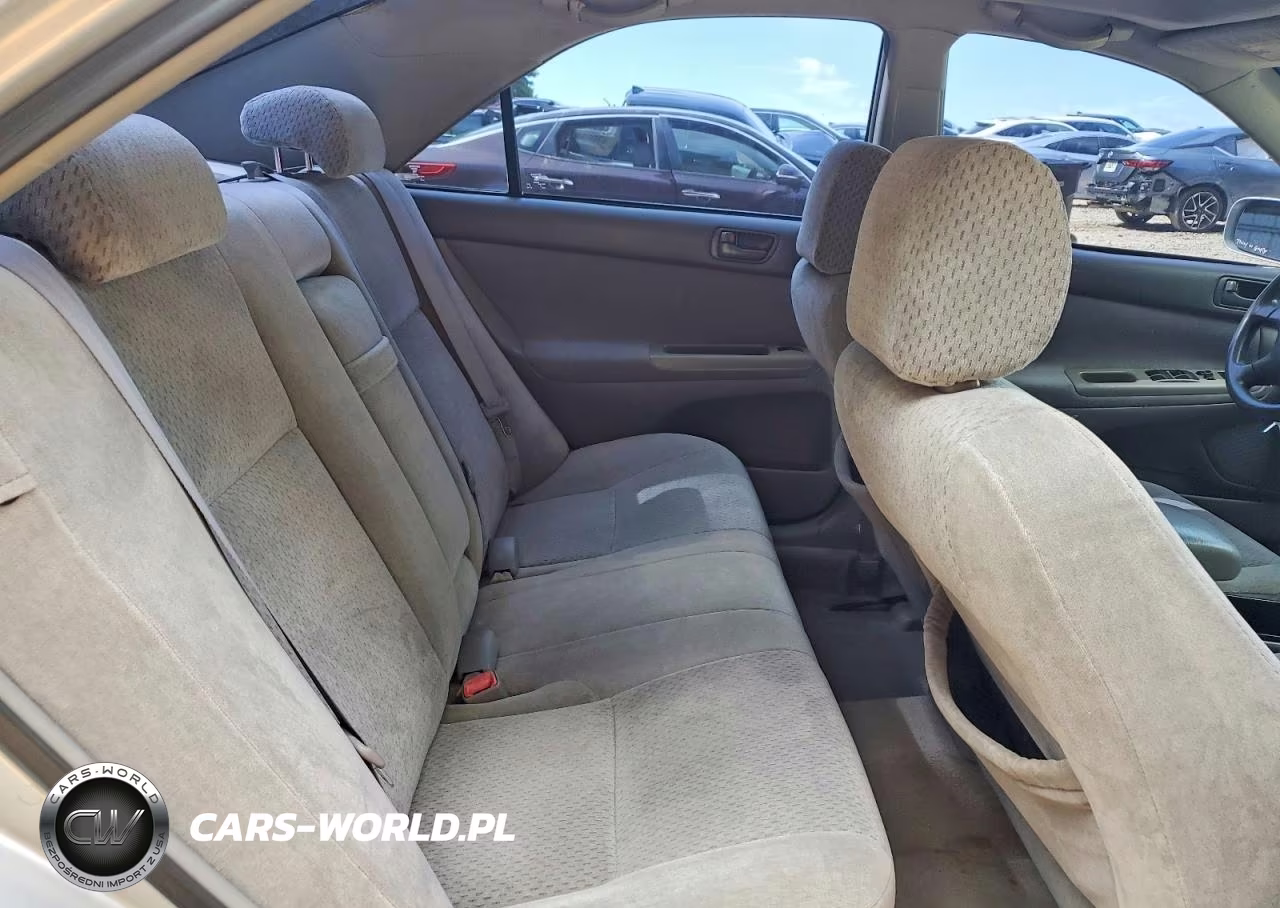 2004 Toyota Camry Le VIN:4T1BE32K94U902196 - 10