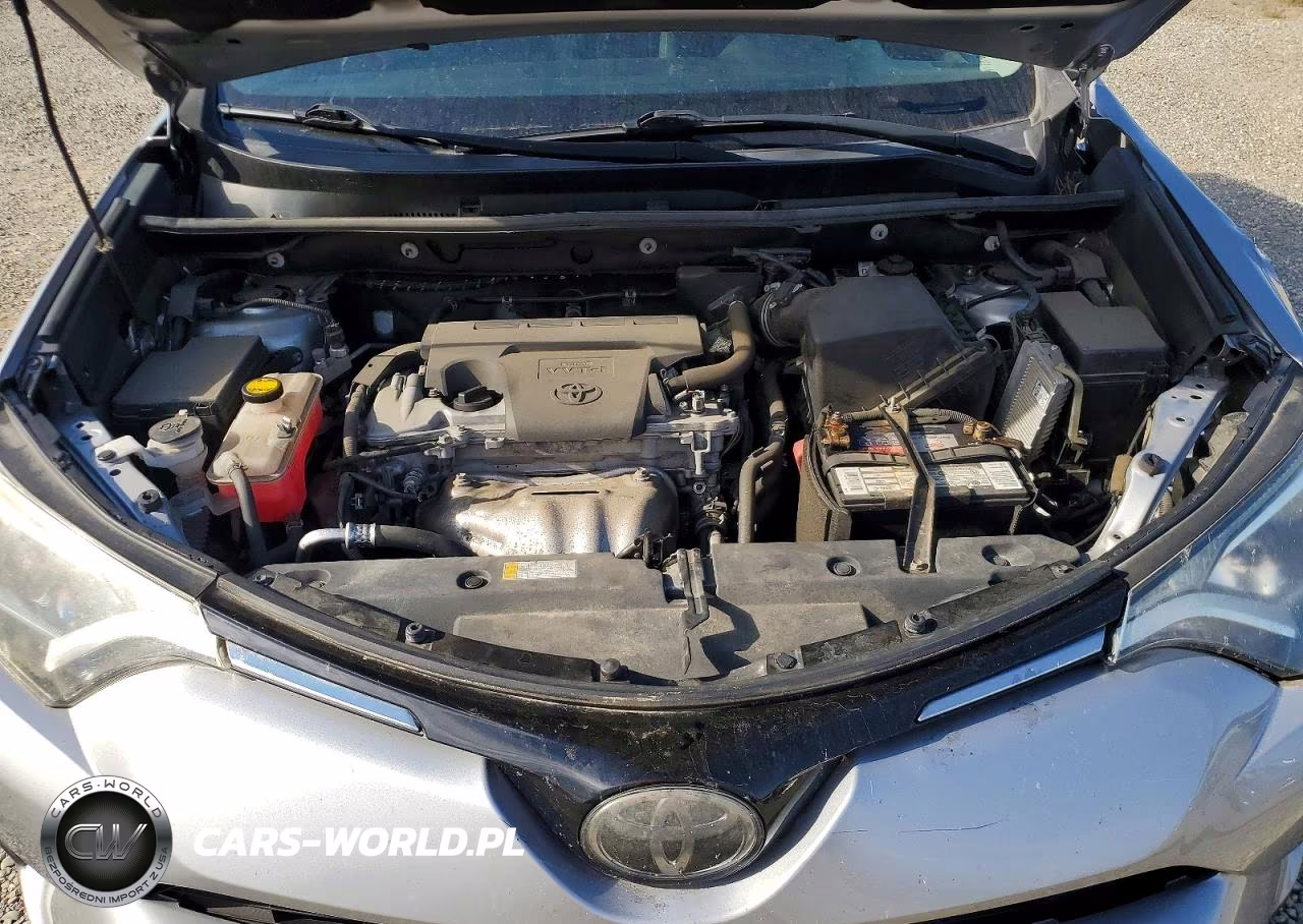 2018 Toyota Rav4 Xle VIN:2T3RFREV7JW816330 - 11