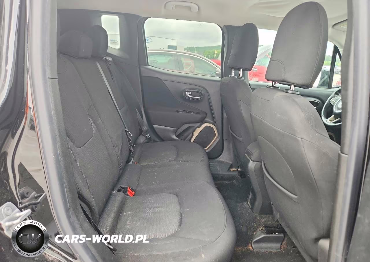 2015 Jeep Renegade Latitude VIN:ZACCJABHXFPB50090 - 10